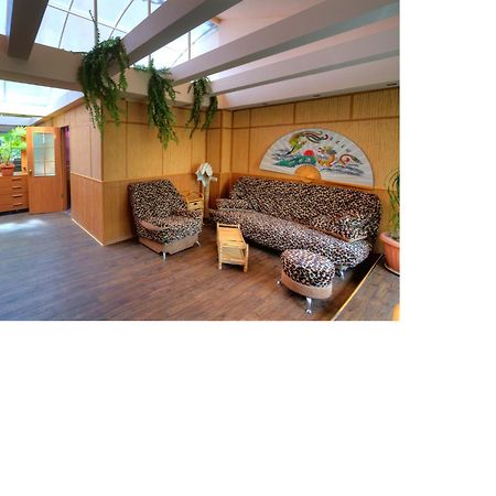 Villa Da Winci โอเดสซา ภายนอก รูปภาพ