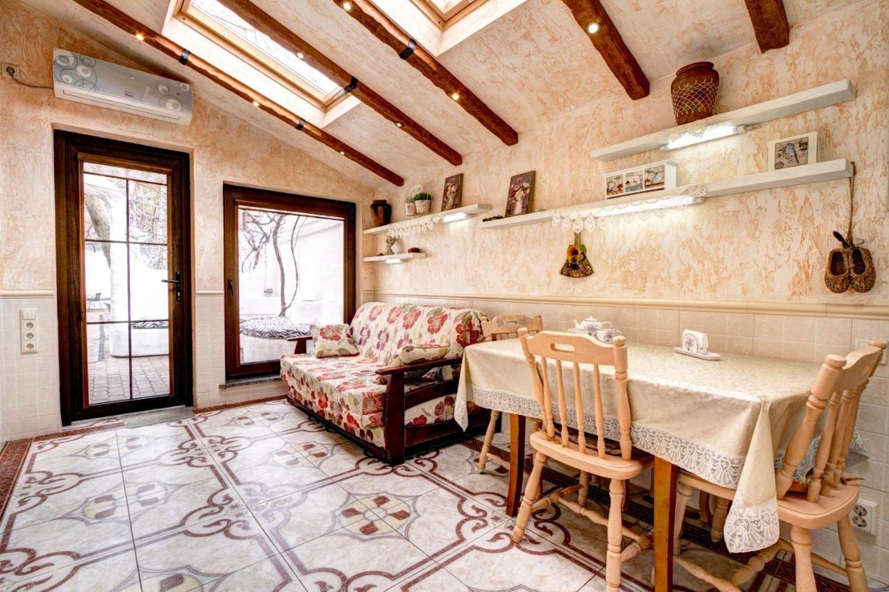 Villa Da Winci โอเดสซา ภายนอก รูปภาพ